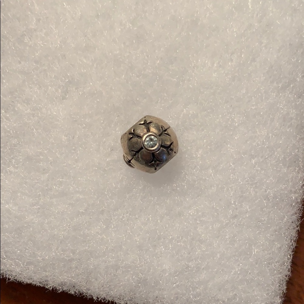 Pandora snowflake charm RETIRED CHARM
